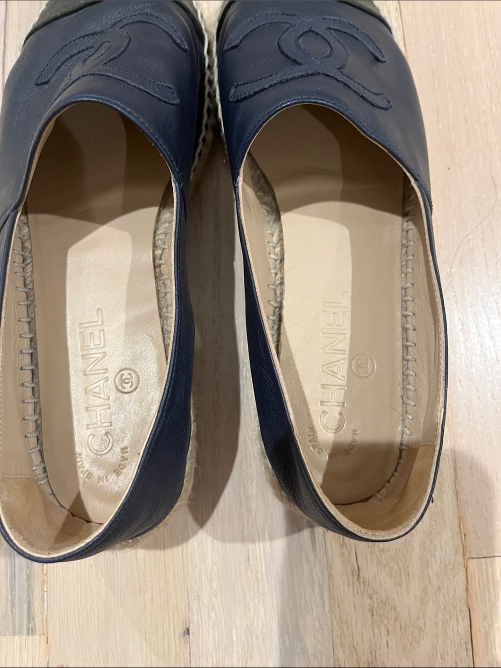 CHANEL Black Leather Two-Tone Espadrilles with Black Cap Toe - Picture 5 of 15